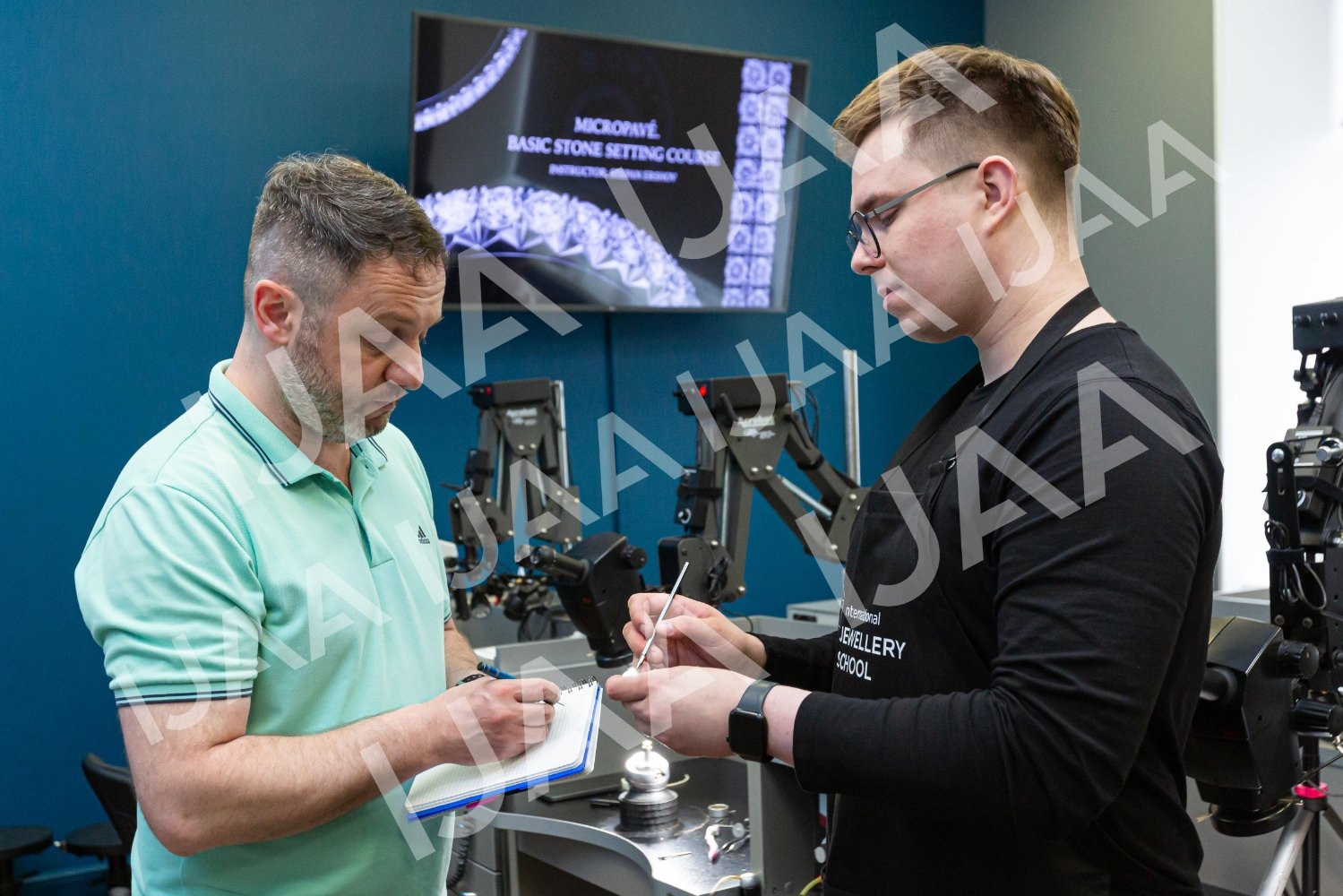 27) RU (Roman Karakurchi) -  Founder of the International Jewellery School, and creator of the high jewelry atelier “ROMAN KARAKURKCHI”, Expert Council